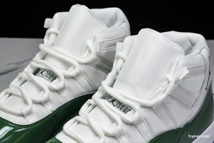 Hyperoad Air high Jordan 11 1002